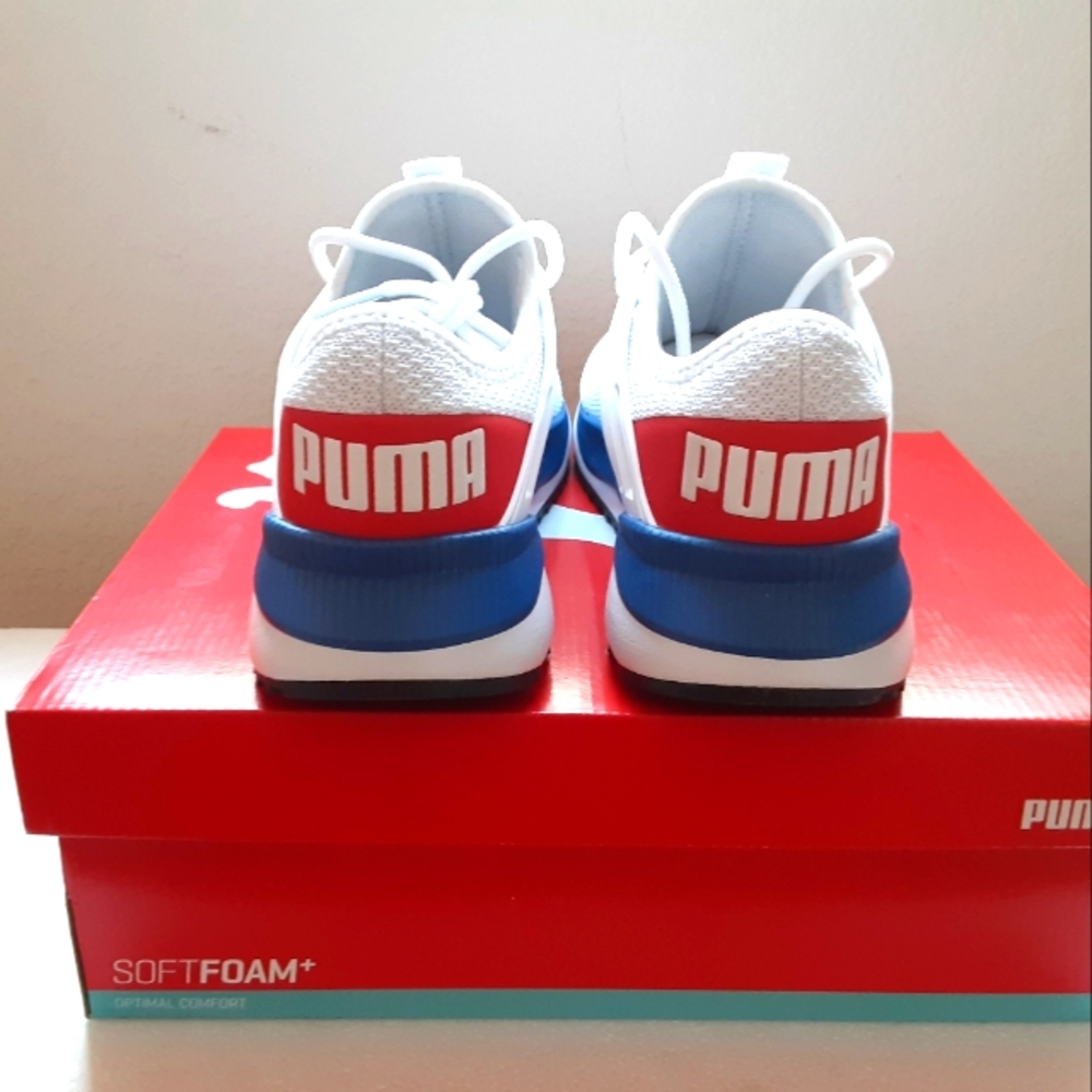 Puma - Picture 4 of 4